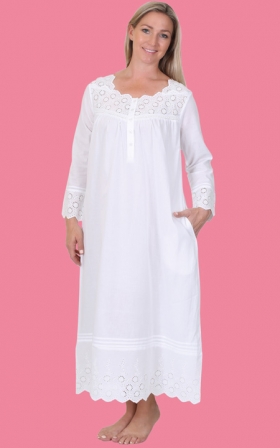 Health Pride - Scalloped Edge Lace Gown